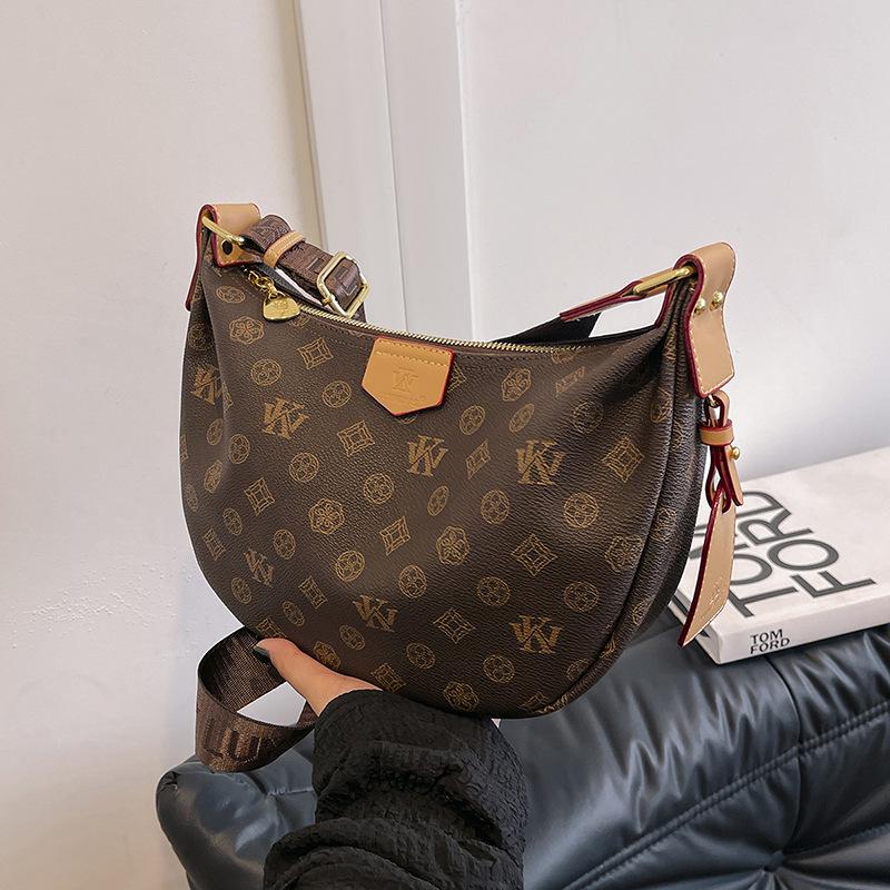 Elegant Women's 2025 Retro Monogram Dumpling Crossbody Handbag with Wide Strap and Large Capacity