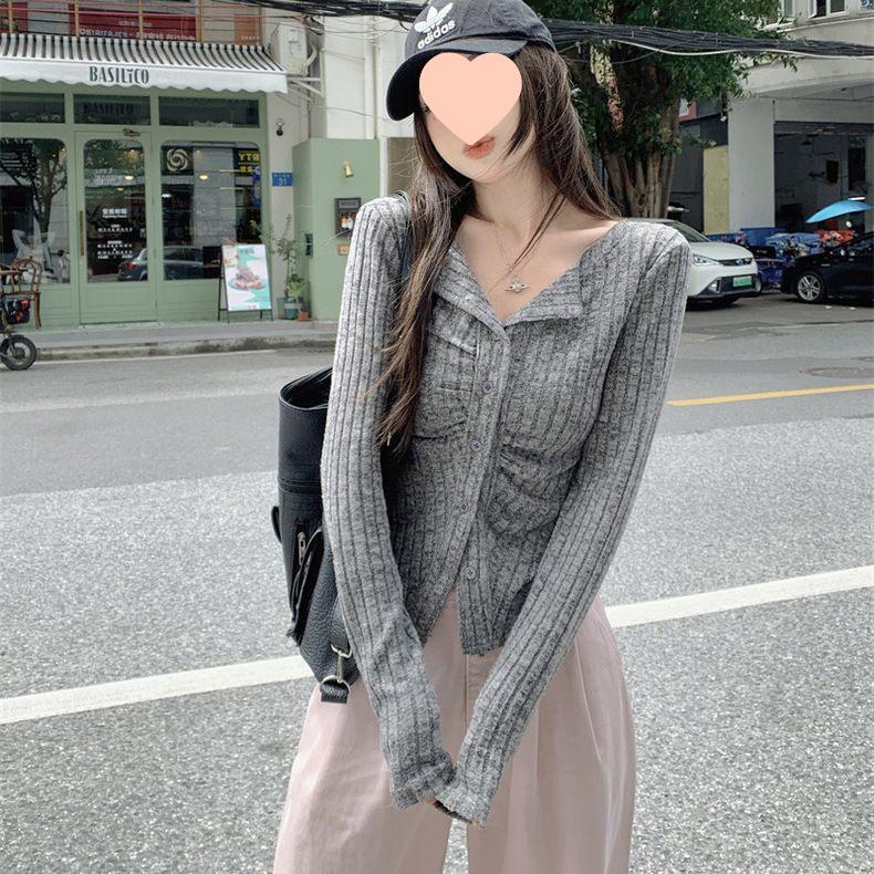 

Autumn 2025 Korean Style Pleated Long Sleeve Lapel Sweater for Women L 54-59 kg сірий колір