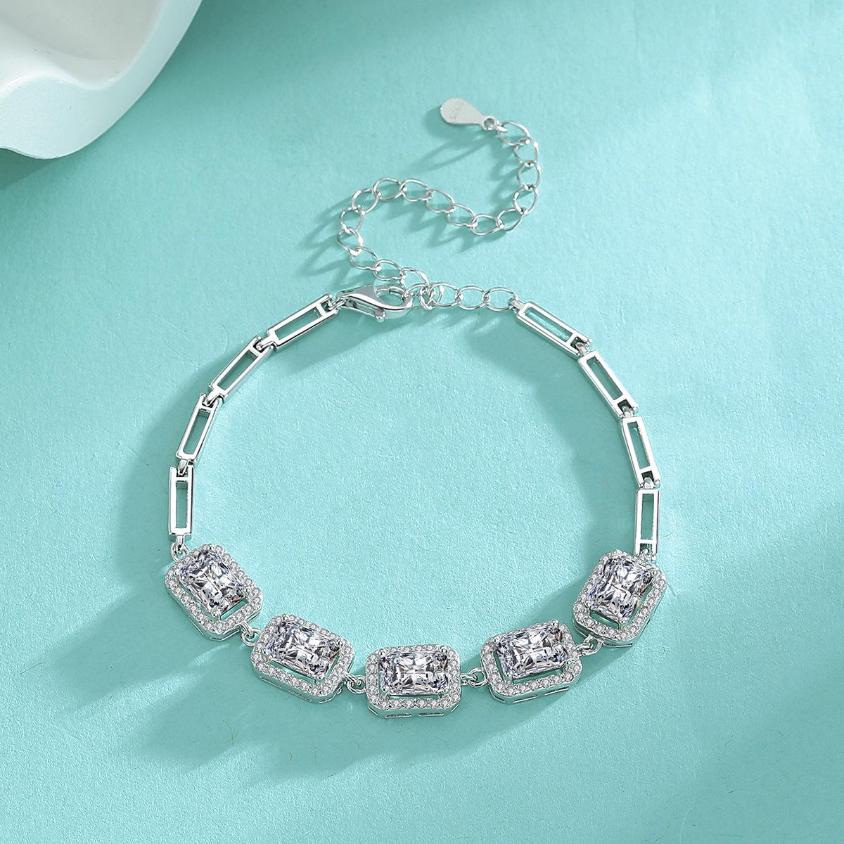 

925 Sterling Silver High-End Radiant Moissanite Bracelet for Women - Fashionable Jewelry 4x6 Zircon Bracelet