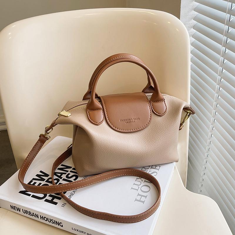 

Жіноча сумка великої ємності Нова повсякденна універсальна портативна сумка через плече для приміських поїздок з косою довжиною хакі