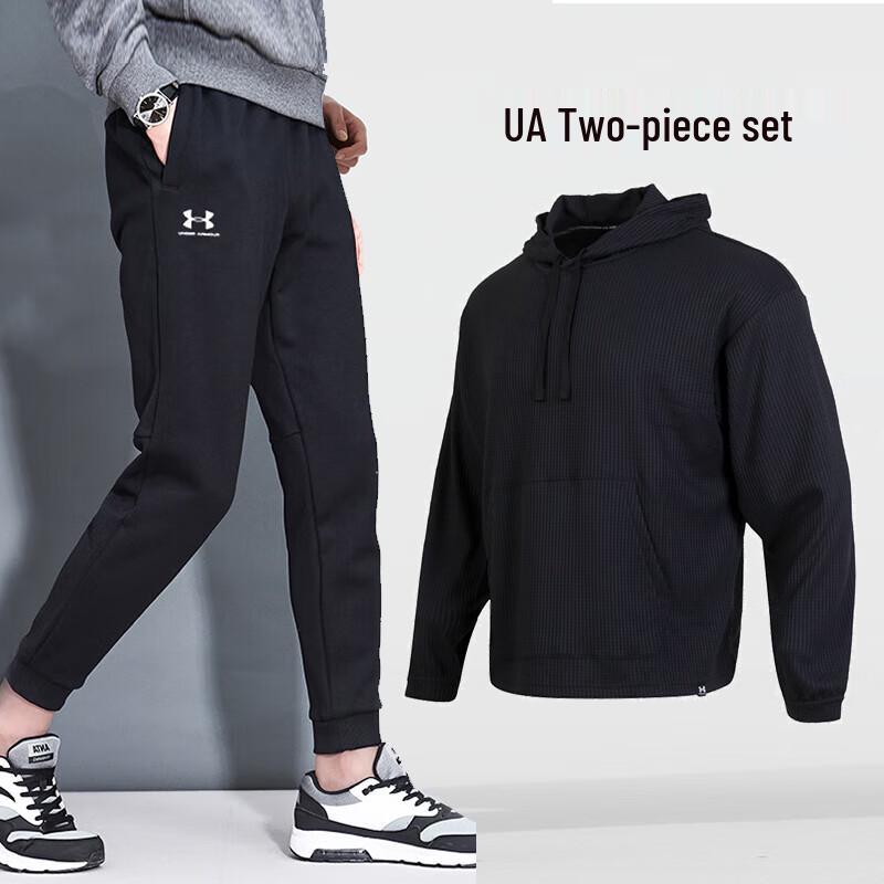 

Under Armour Men s Hooded Tracksuit L
