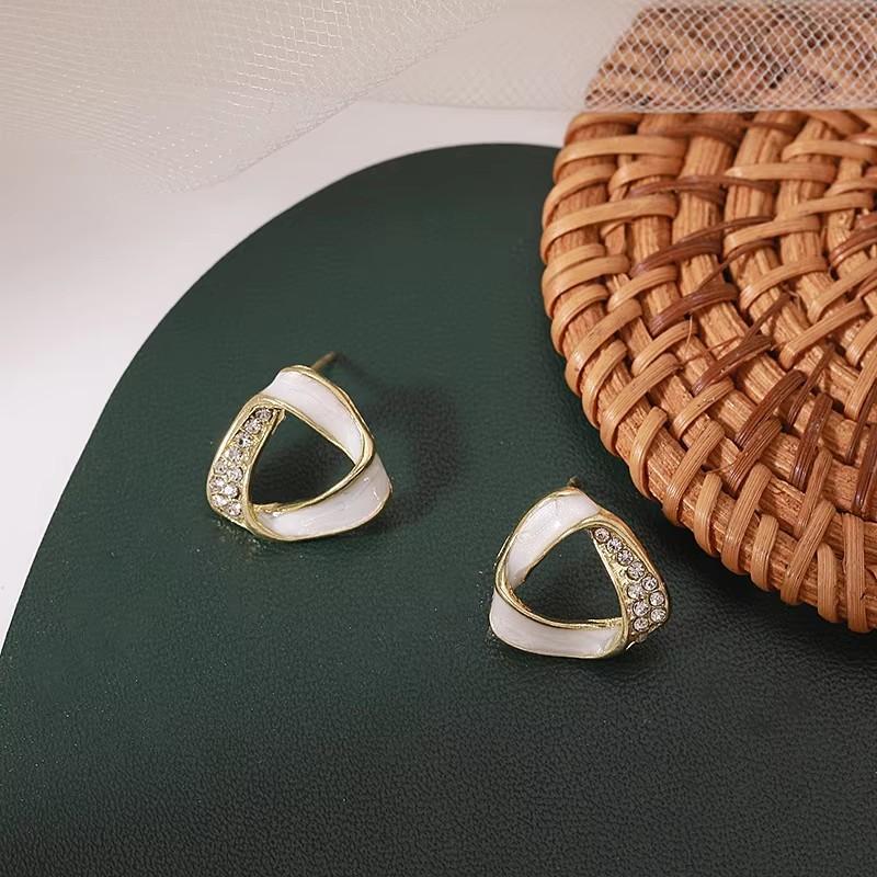 New Fashion Triangle Earrings for Women Colorful Enamel Korean New Imitation Pearl Dangle Earrings Unusual Boho Party Gifts