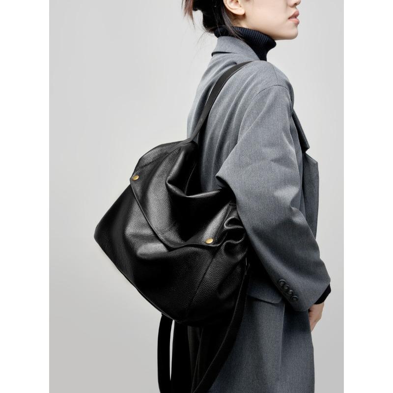 2026 New Large Capacity Single Shoulder Leather Bag Style Soft Leather Tote Bag Simple And Casual Women's Bag