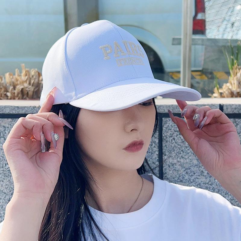 Kapelusz przeciwsłoneczny damski letni wersja koreańska modny wszechstronny z literami czapka baseballowa męska i damska outdoorowa z szerokim rondem odporna na UV czapka siatkowa