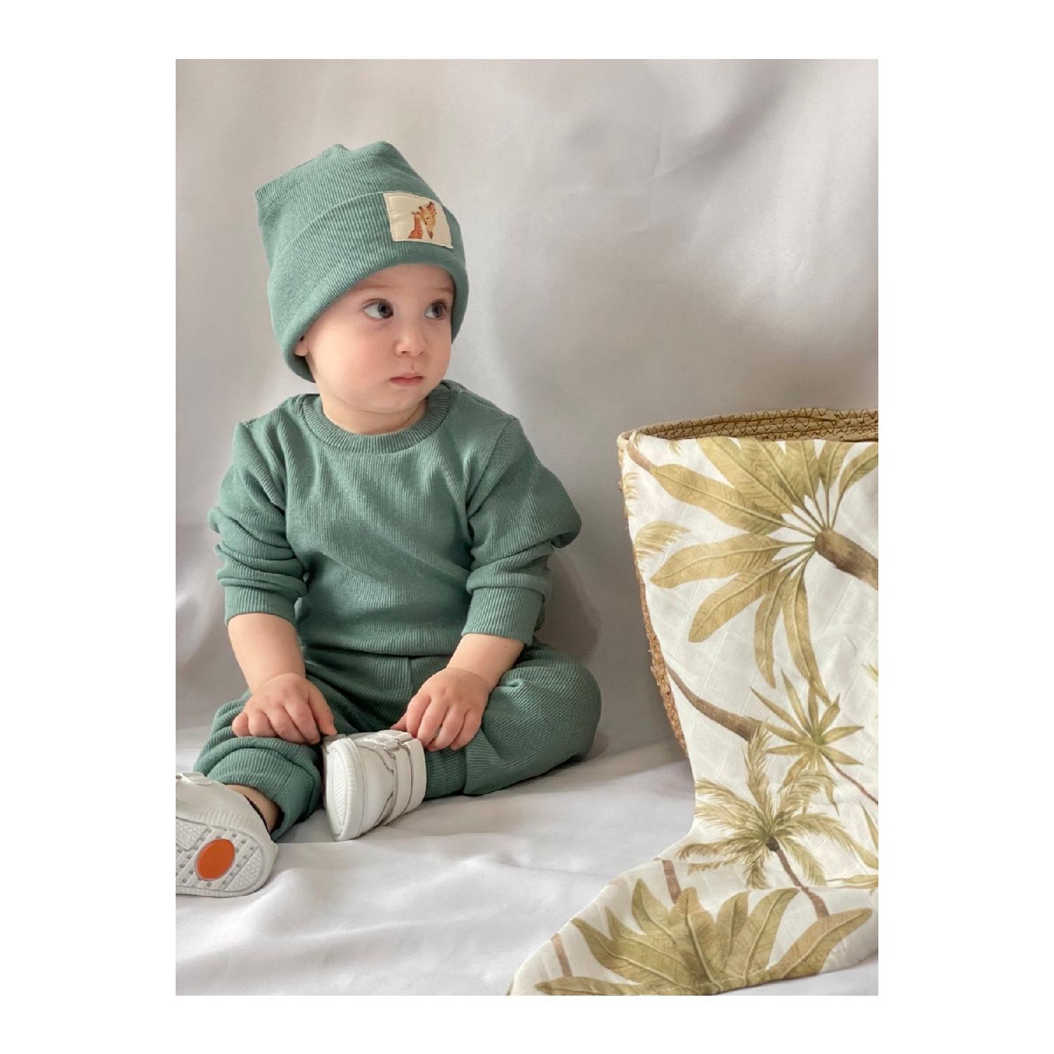 

Хлопковый берет из трех предметов для малышей и детей, зеленый