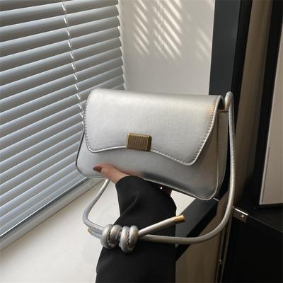 Retro Temperament Simple Fashion Shoulder Bag Women's 2025 Spring New Versatile Ins Messenger Small Square Bag