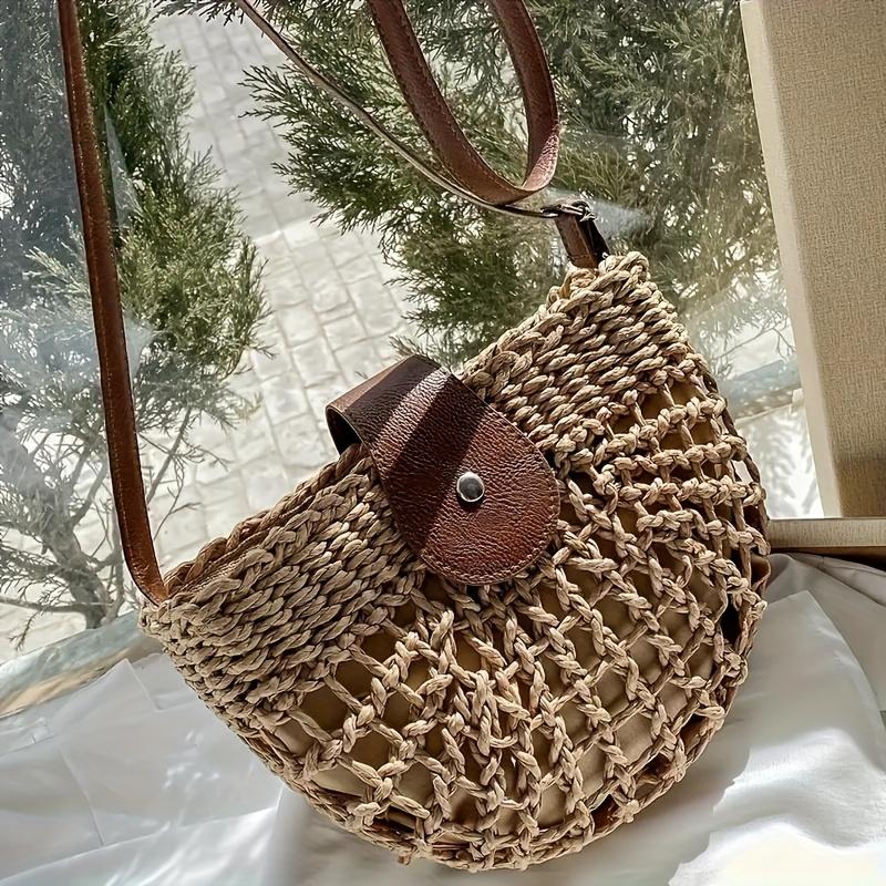 Women's Hollow Half-Moon Saddle Bag, Casual Single Shoulder Handwoven Straw Crossbody Purse, Lightweight Beach Bag for Summer Vacation