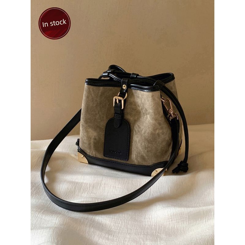 

South Style Chio2nd Oil Painting Western Style Bucket Bags Ink Black