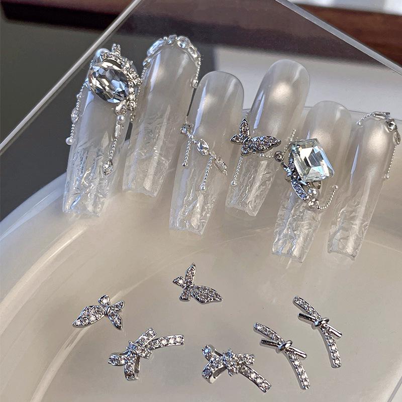 High Shine 3D Butterfly Zirconia Bow Nail Decorations