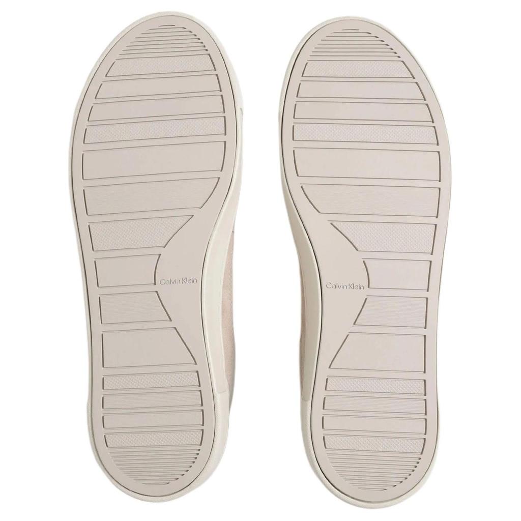 Calvin Klein Wildleder Metall-Logo Runde Zehenpartie Schnürung Low-Top Sneakers Damen-Sneakers Beige HW0HW02114-0IO