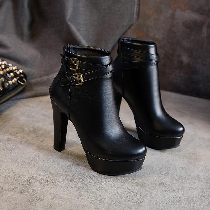 

Женские короткие сапоги на высоком каблуке осень и зима новые сексуальные в европейском и американском стиле водонепроницаемые римские короткие сапоги большого размера на толстом каблуке 48 чёрный