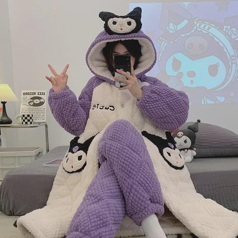 Women's Coral Fleece Pajamas: New Winter Quilted Flannel Robe & Warm Home Suit