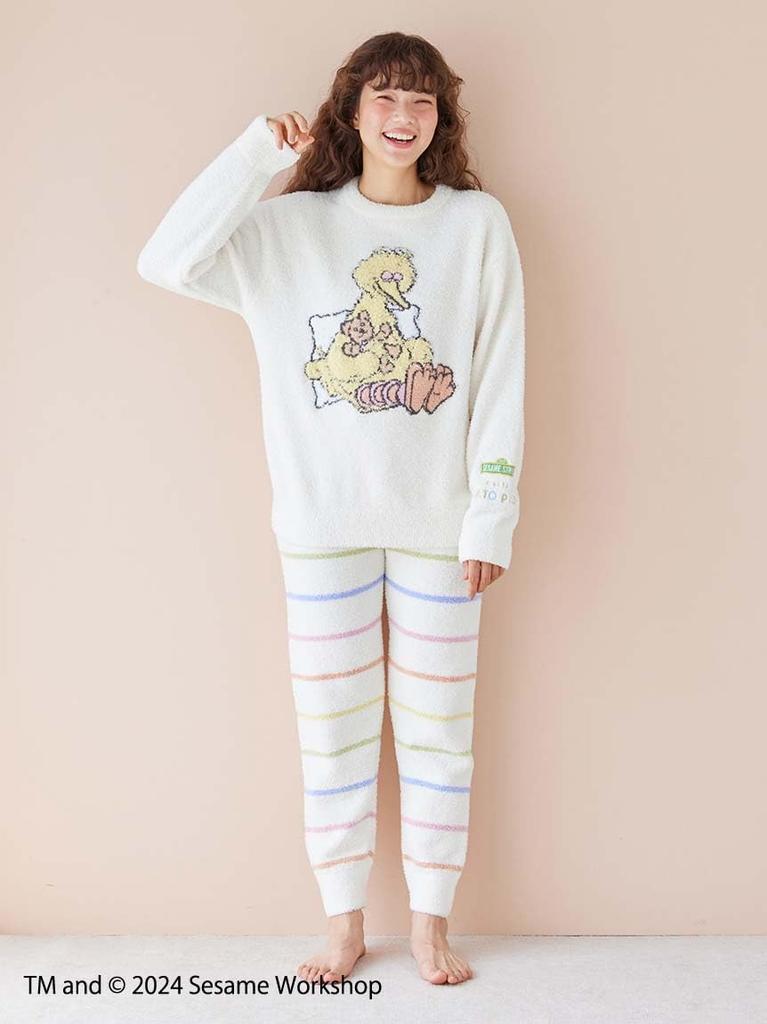 Gelato Pique Sesame Street Motif JQD Pullover Long Pants Set White & (PWNT245058) Women's