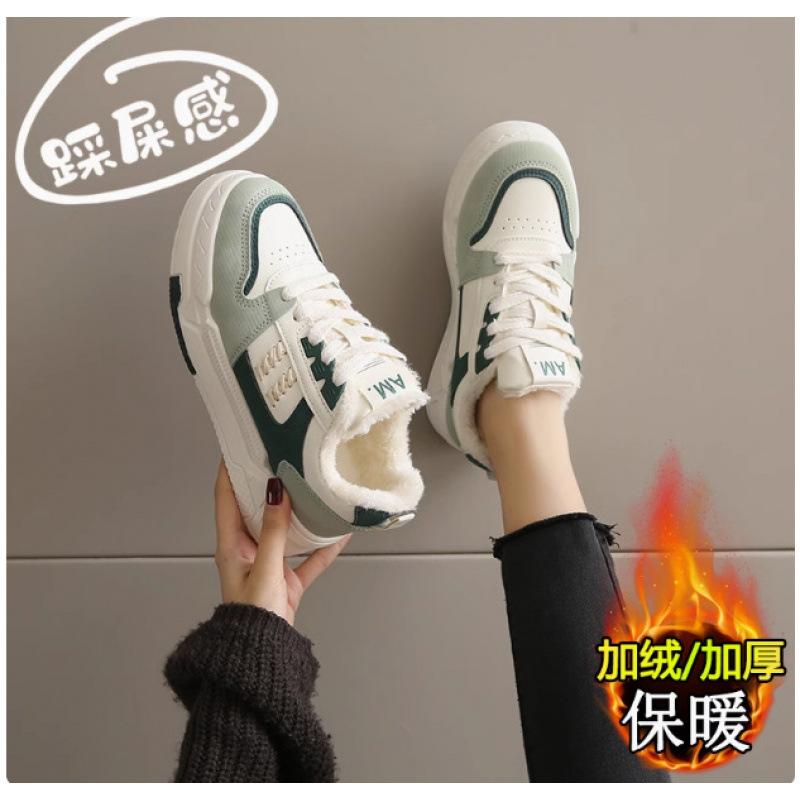 

2 Winter sports female students shoes new heightening velvet white board shoes casual 40