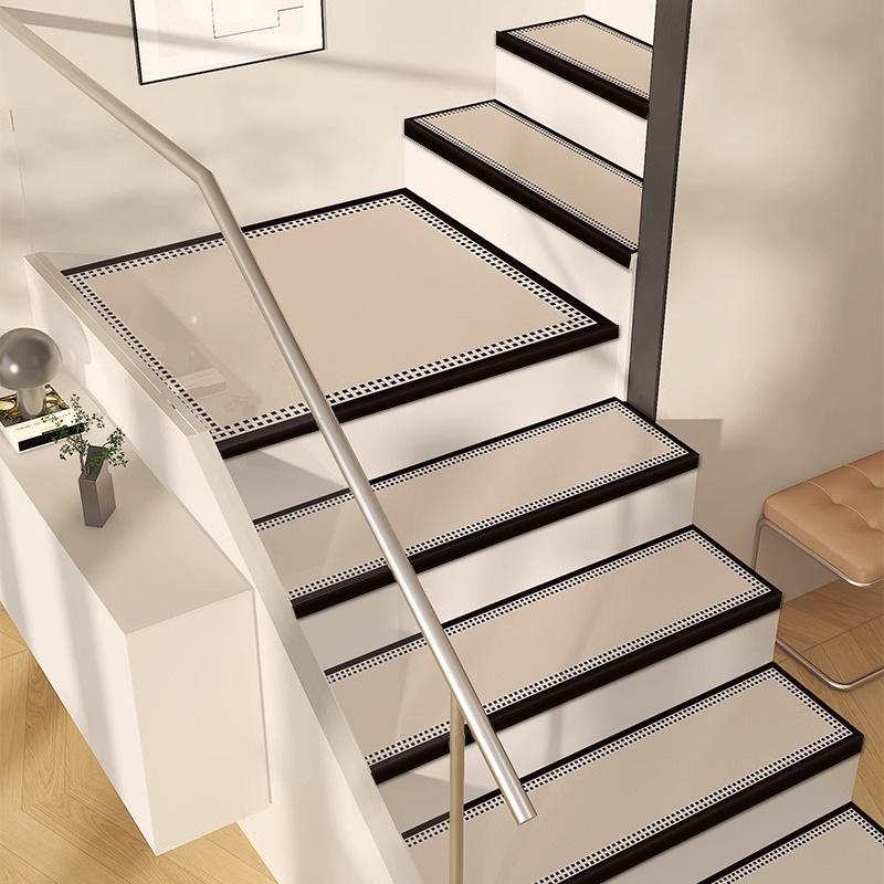 Cream Style Non-Slip Diatom Mud Stair Mat - Absorbent, Soundproof, Easy Clean, Rotating Tread Floor Mat