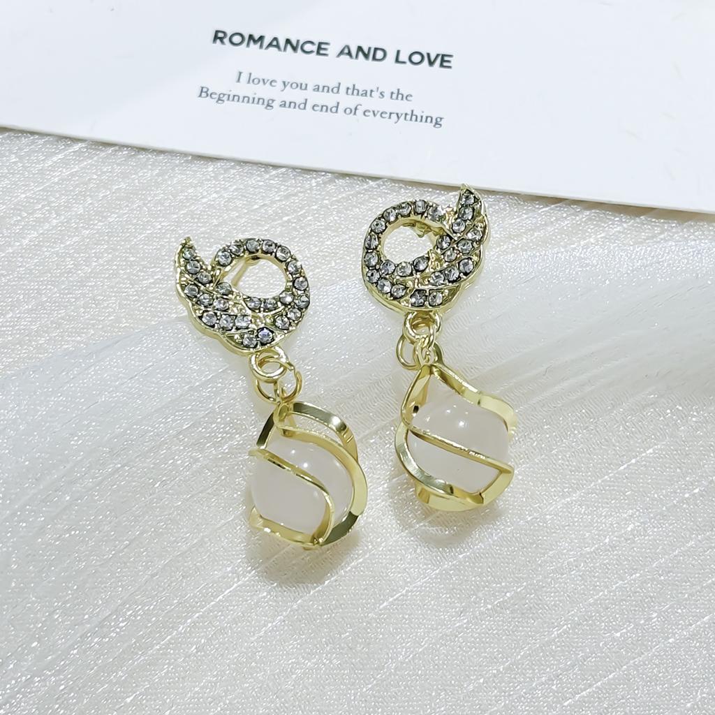 High-End Swan Earrings, Tide Korean Temperament, Opal Stud Earrings, Earrings, Versatile Earrings.