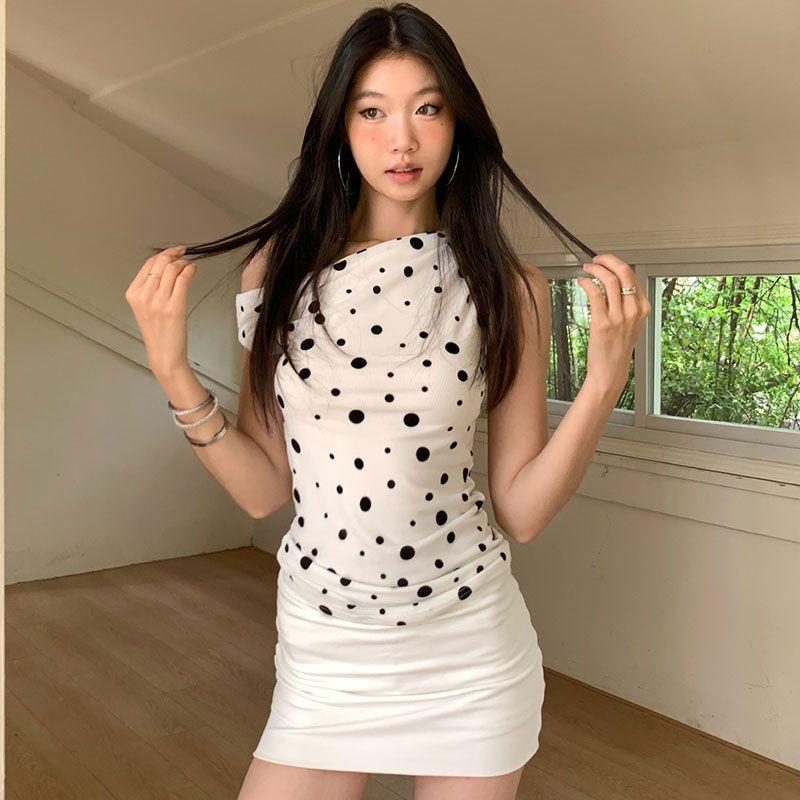 Women's Polka Dot Sleeveless Bodycon Top Slim Fit Mock Neck Casual Tee