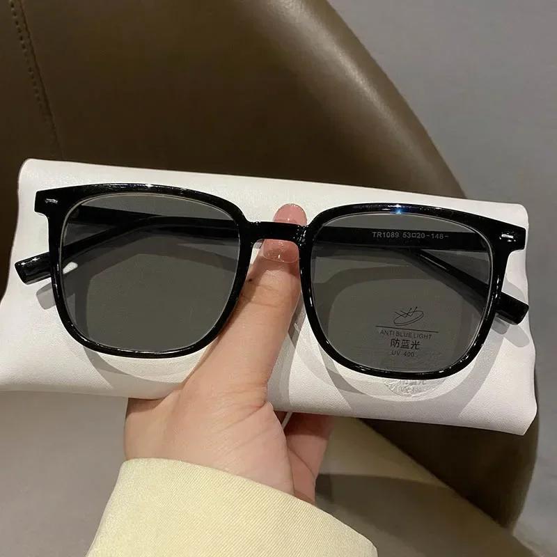 

2024 Summer Anti UV Myopia Glasses Personalized Men Women Sunscreen Glasses Fashionable Square Large Frame Myopia Sunglasses -1.0
