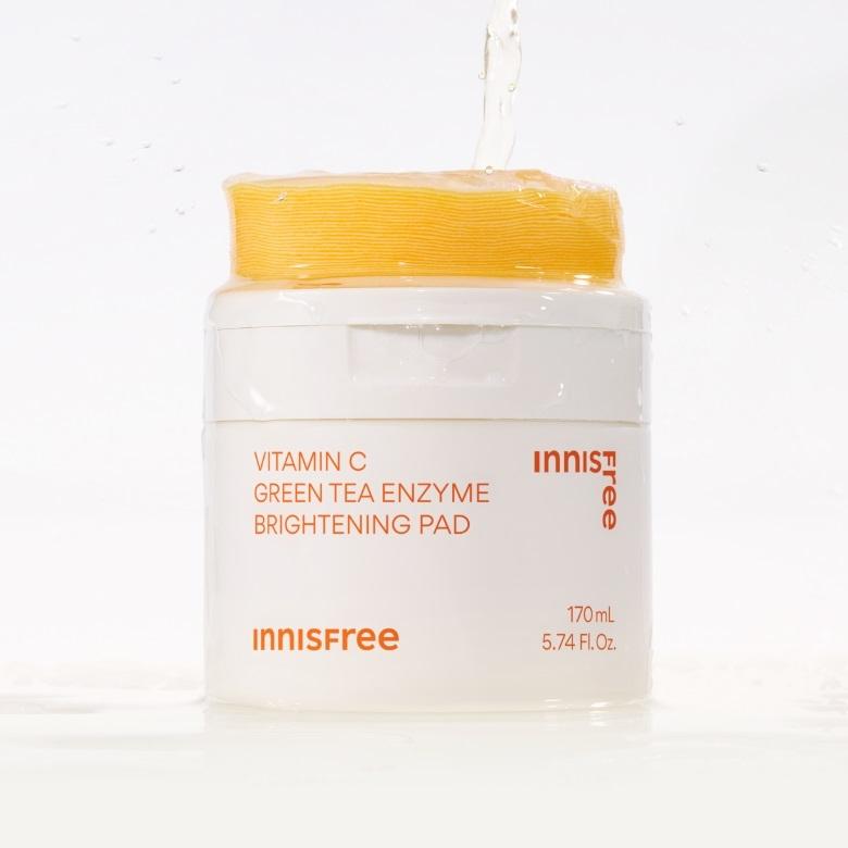 Innisfree Vitamin C Green Tea Enzyme Brightening Pad 170ml