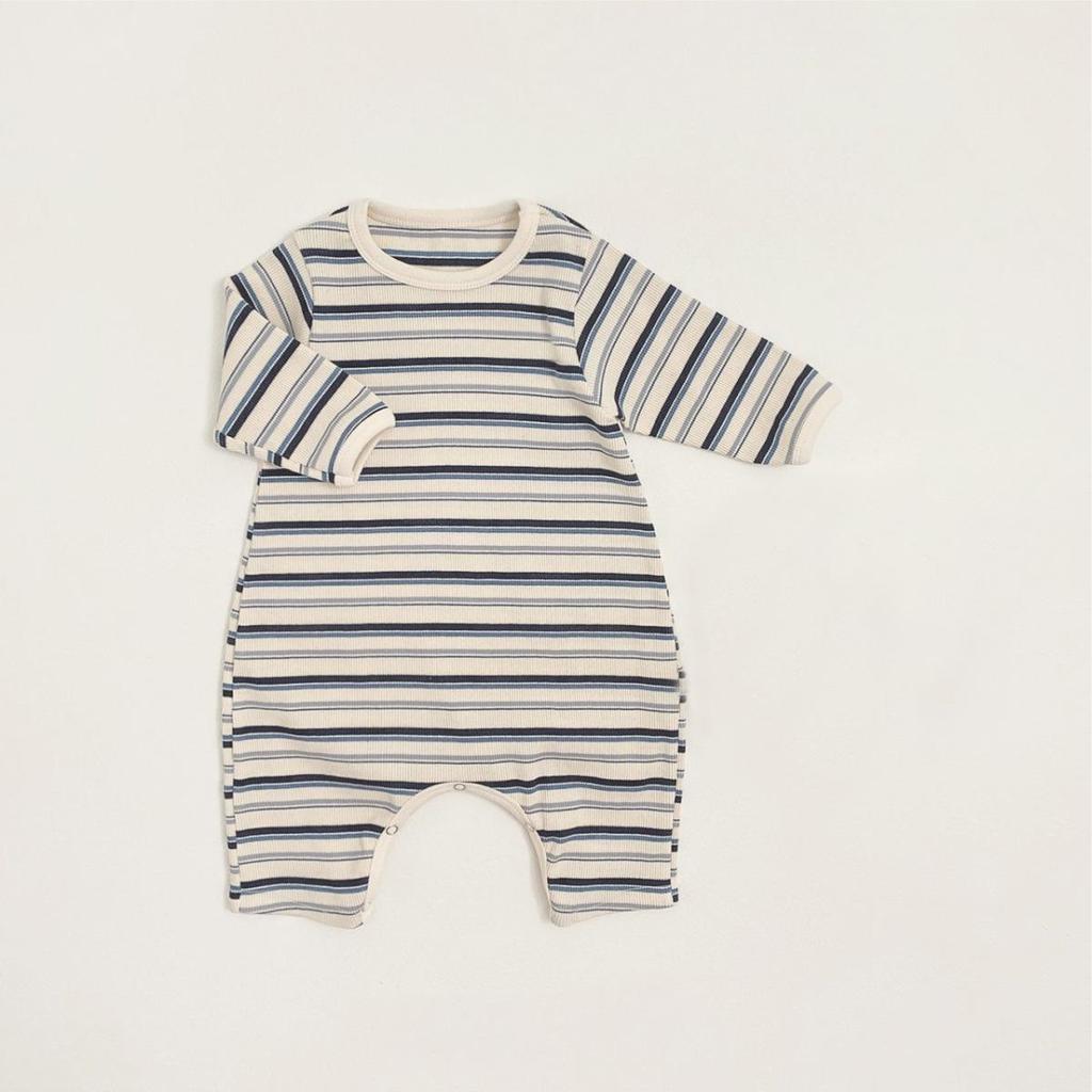 Korean-Style Ribbed Footed Romper: Colorful, Long-Sleeve, Unisex Baby Jumpsuit for Autumn.