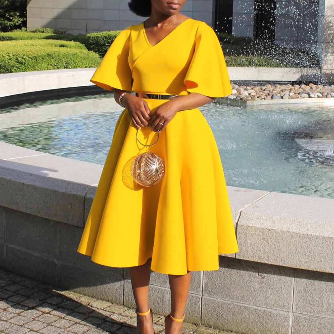 

Women s V-Neck Evening Dress with Trumpet Sleeves S жёлтый