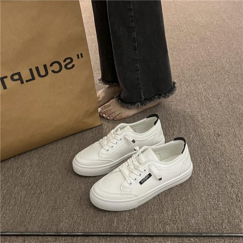 Fashion Women Shoes 2024 New Hot Sale Flat White Sneakers Casual Shoes Four Seasons Popular Fashion Casual Sneakers Zapatos De Mujer
