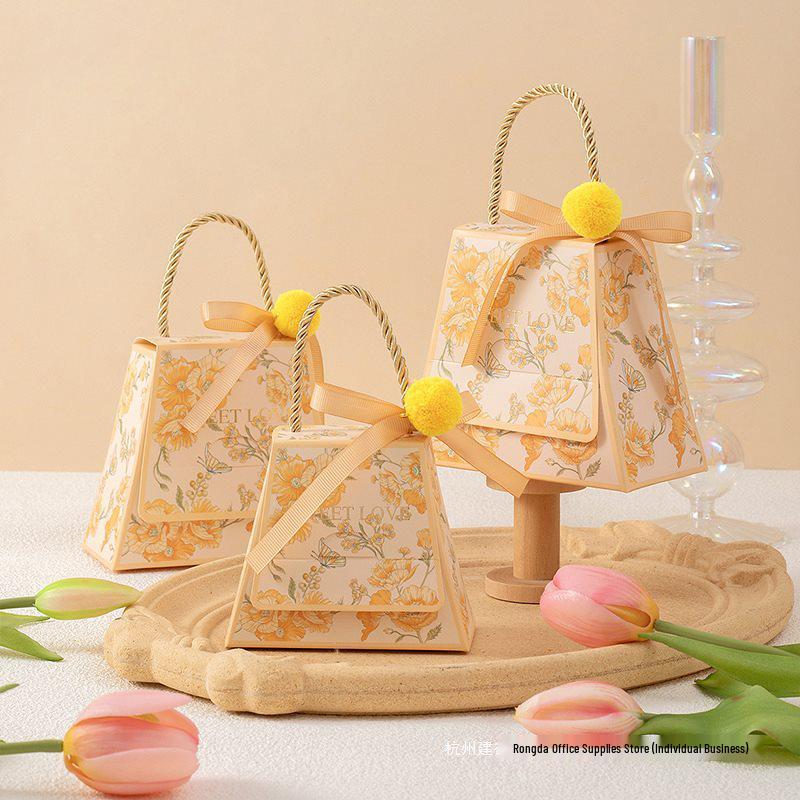 2024 Wedding Candy Gift Box: Elegant Handbag-Style Engagement Packaging
