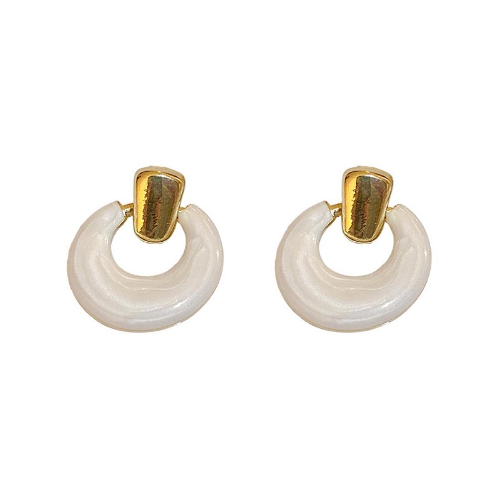 Korean Temperament White Oil-dripping Geometric Circle Gold Tone Dangle Earrings Women Simple Retro Daily Commuting Jewelry Gift