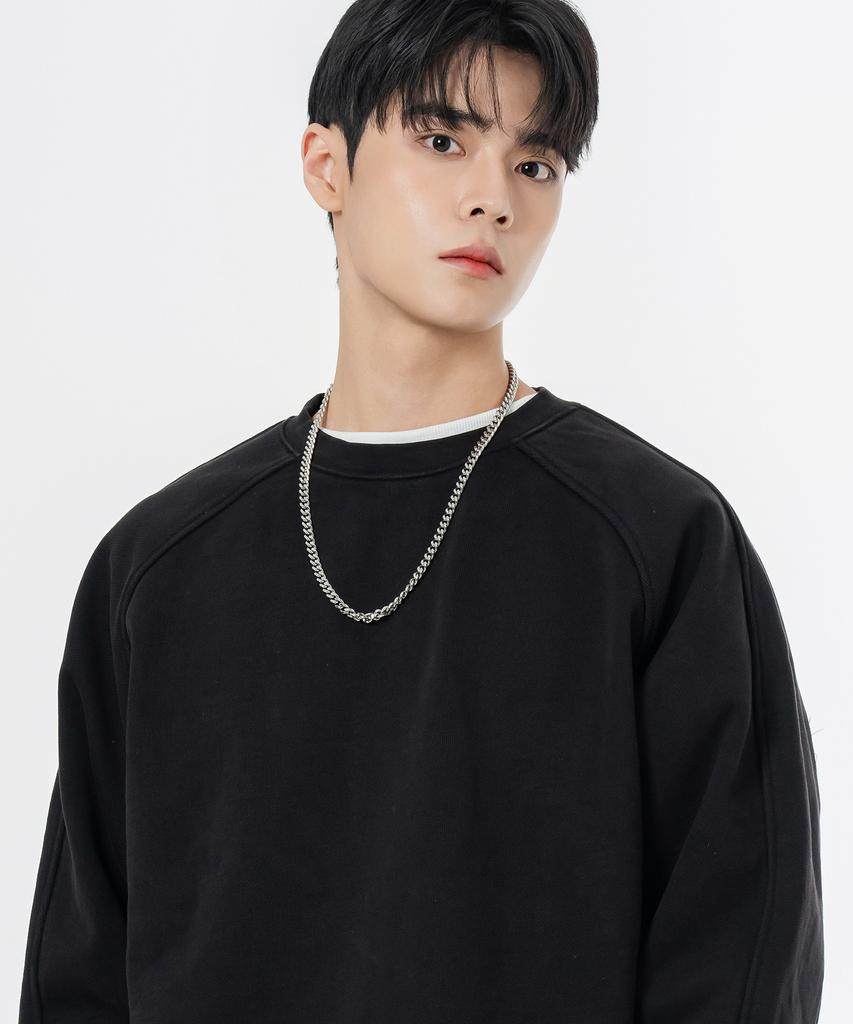 MOZMOZ Heavy Weight Pigment Raglan Back Slit Oversized Sweatshirt Black