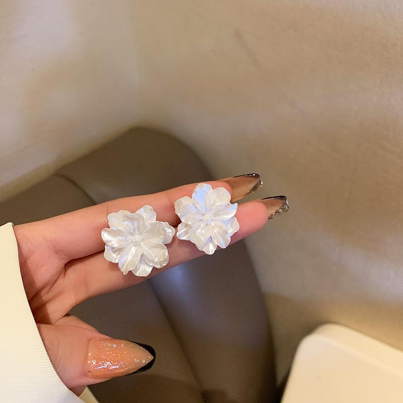 Elegant Fine Crystal Snow Gauze Bowknot Earrings for Women Girl Romantic Temperament Dangle Earrings Wedding Jewelry Accessories