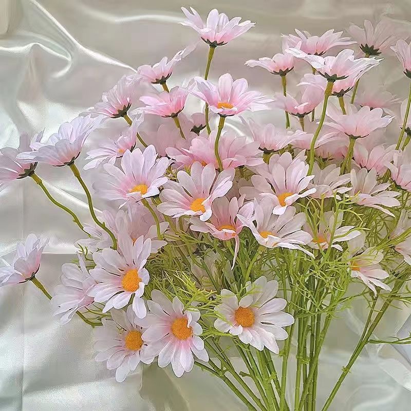 

Маленькая ромашка искусственный цветок имитация цветка 5 головок голландская хризантема ромашка гербера космос фотосъемка реквизит искусственный цветок 10 (50 small flowers) розовый