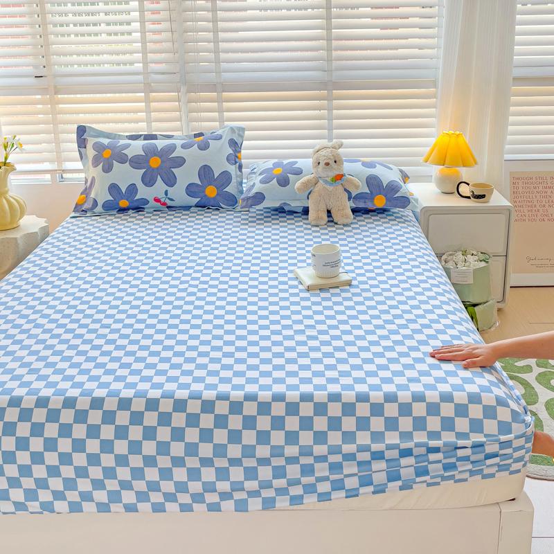 Romantic Love Bow Pattern Fitted Sheet Set Skin-friendly Breathable 3Pcs Mattress Cover with Elastic Band Queen Size Bedding Set