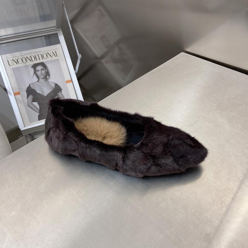 Mao Mao shoes women's autumn and winter velvet cotton ladyshoes Mori pointed head shallow mouth mink single shoes Doudou shoes boat shoes flat women'