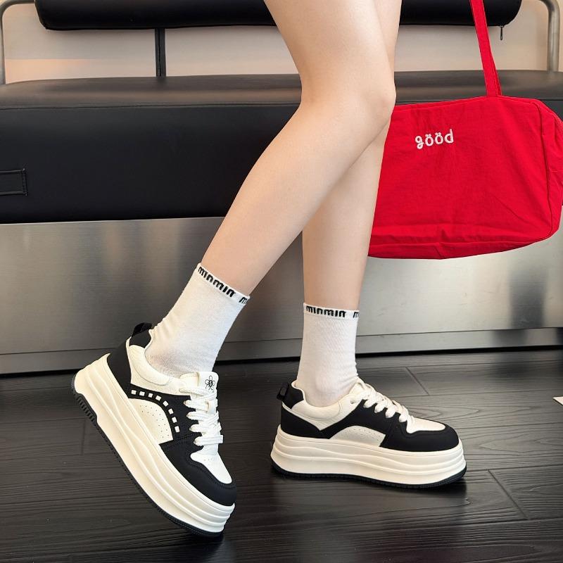 Thick-soled Heightening Little White Shoes Women's New Spring Breathable Casual Sports Shoes Show Height Versatile Leather Board Shoes Women