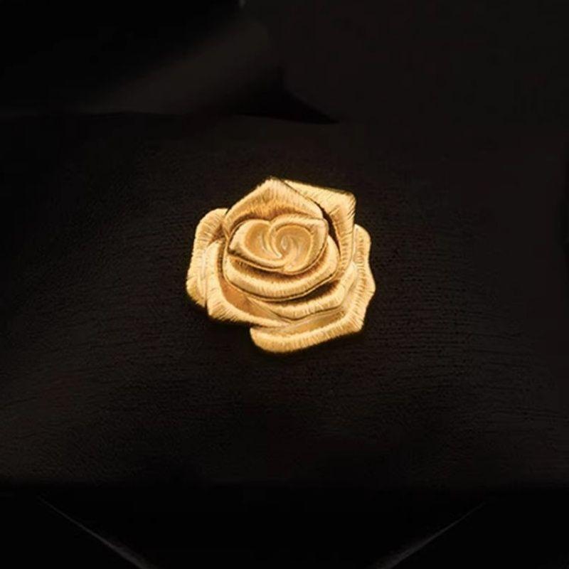 Gold Rose Brooch Retro Romantic Lapel Pin 1Pcs Unisex Anti-deform Clothing Accessory for Date Travel Daily Wear Gift