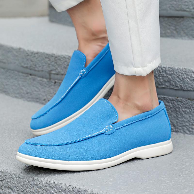 Fashion Brand Cow Suede Loafers Fashionable Gentlemen's Casual Soft Leather Driving Shoes Lightweight Low Cut Comfortable Men Lazy Shoes