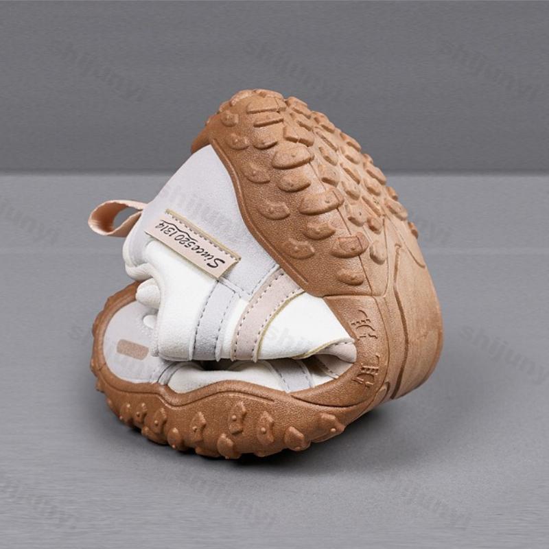 Large Size Women Shoes 2026 Autumn New Lightweight Comfort Soft Sole Vulcanized Shoes Outdoor Non Slip Lace Up Platform Sneakers