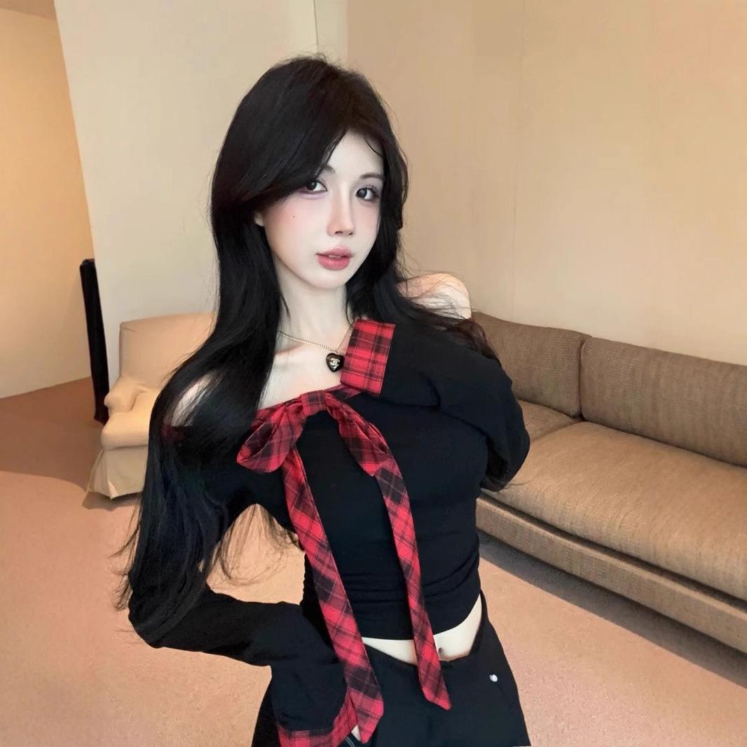 

Women s Red Plaid Off-Shoulder Long Sleeve Top Medium чорний