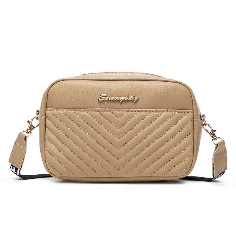 Kadın 2025 Moda Çok Yönlü Çapraz Askılı Nakışlı V Desenli Kamera El Çantası