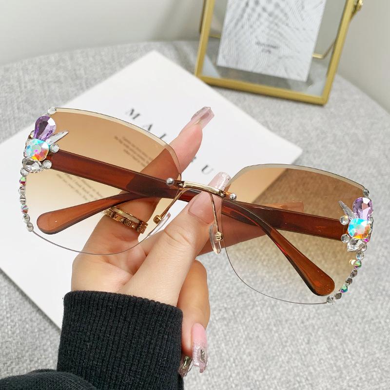 Frameless Cut Edged Diamond Clad Sunglasses Women's UV Sunglasses Marine Sunglasses