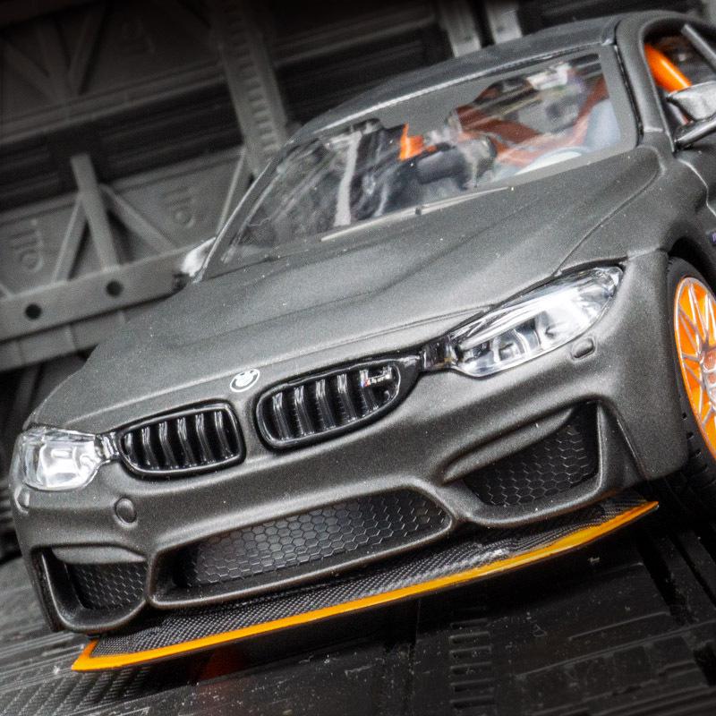 

Maisto BMW M4 GTS Alloy Model Car with Openable Doors