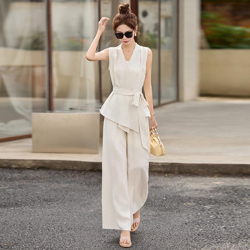 

Королевский стиль Фан безрукавный жилет модный костюм женский летний новый уменьшающий возраст лен широкие брюки комплект из двух предметов XL