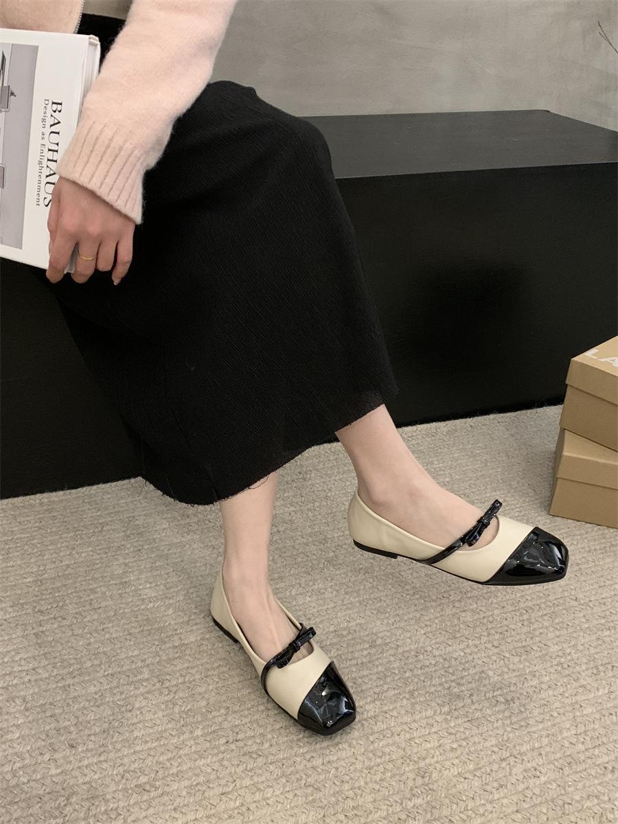 

2025 autumn new Mary Jane shoes women s shoes bow square head fashion light mouth soft flat sole shoes women 35