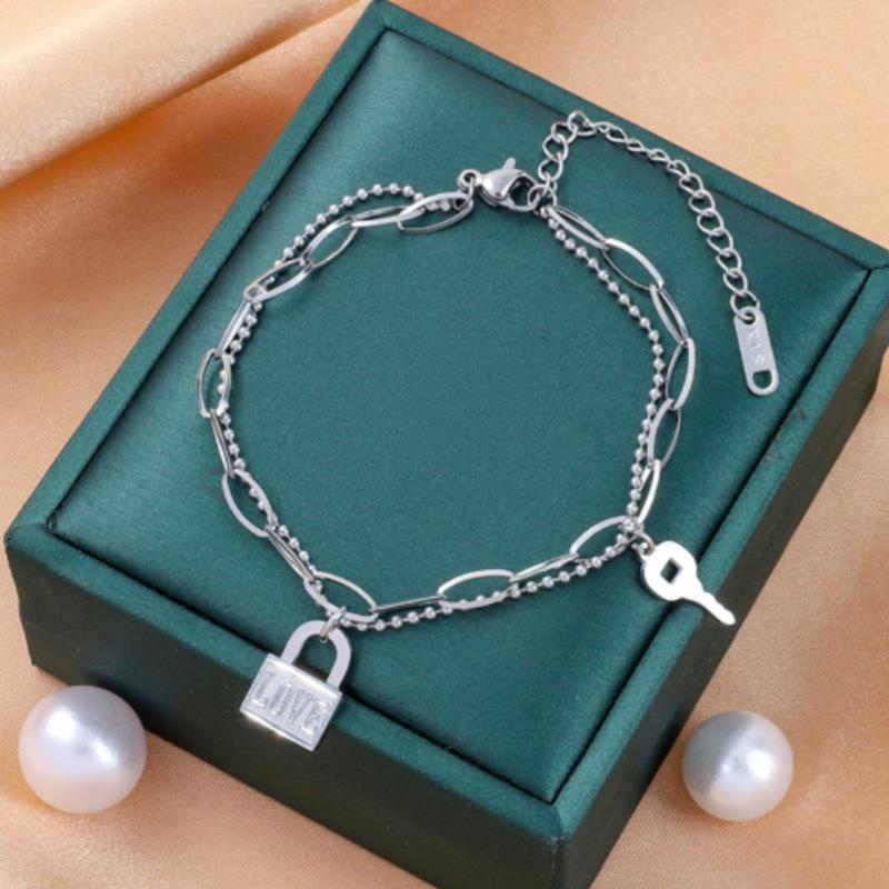 Koreanisches Dongdaemun Titanstahl Damenmode Armband - Edelstahl, High-End, Grenzüberschreitendes Design.