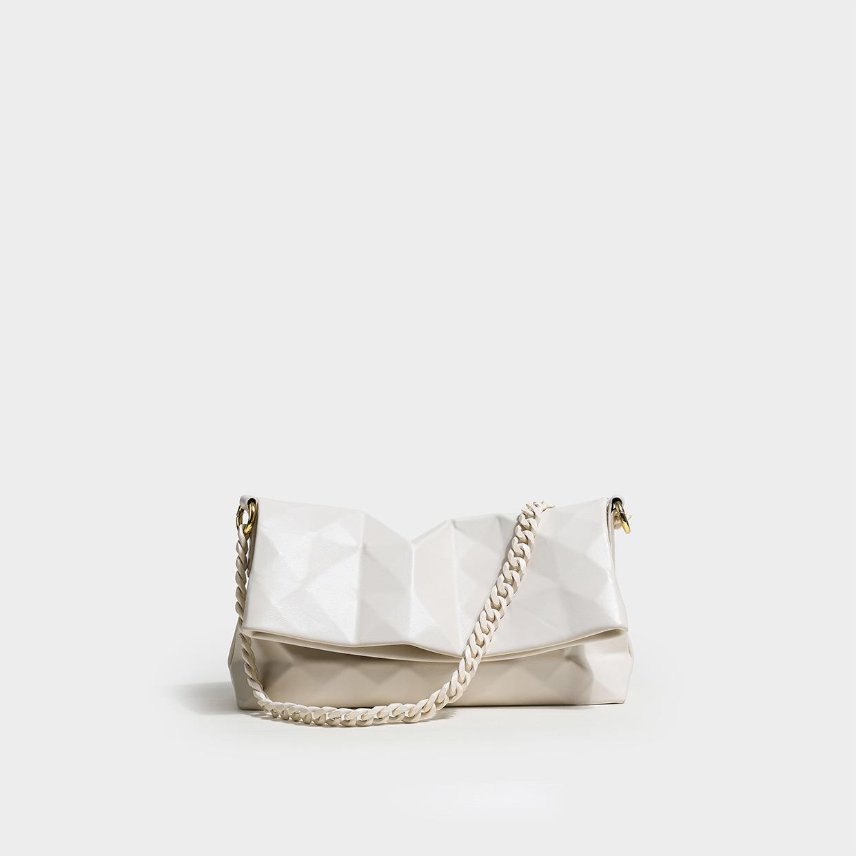 Style Latest Niche Geometric Underarm Bag designed for Women Summer Crossbody Bag Versatile Shoulder Bag Diamond Chain Bag