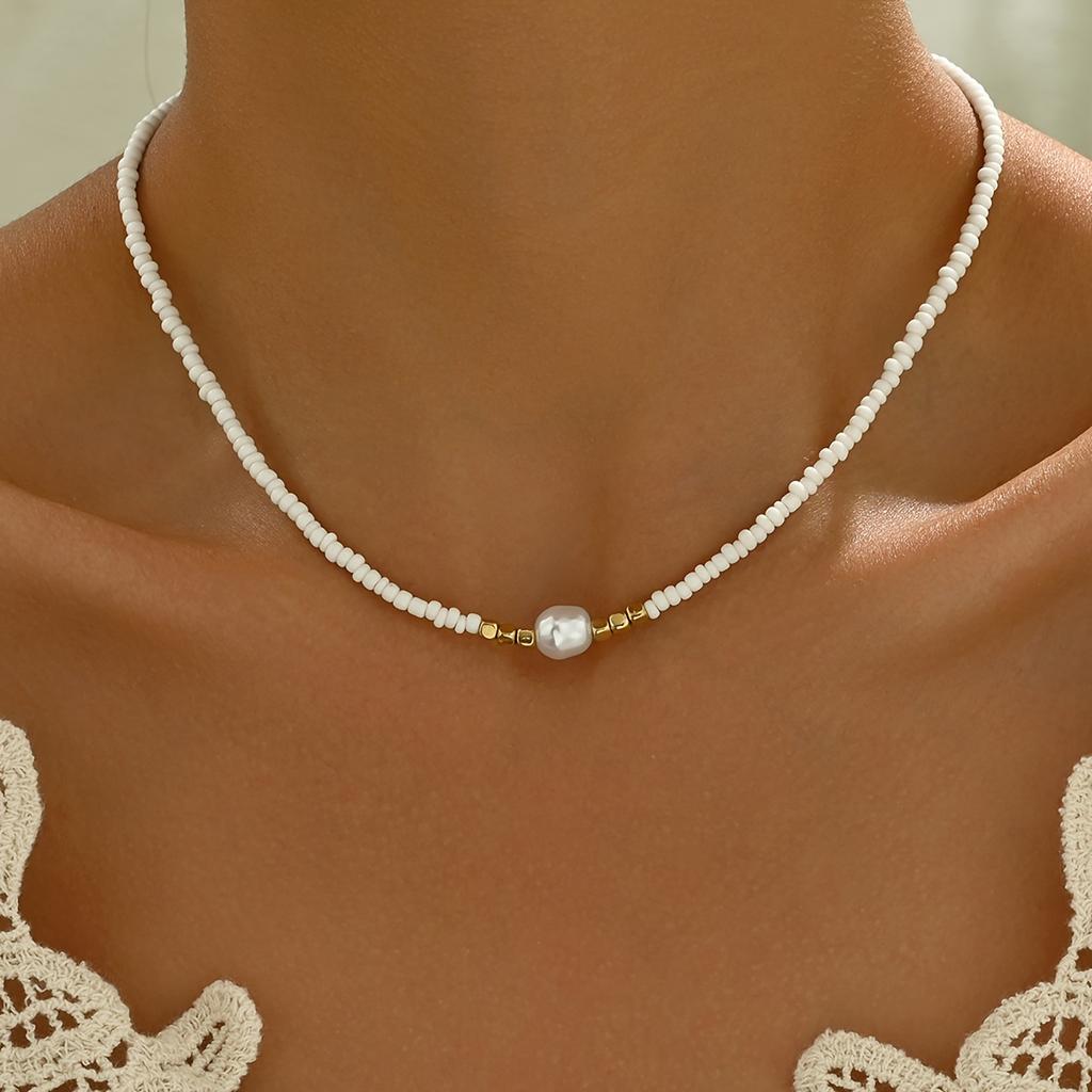 Bohemian Necklace, Bohemian Style Vacation-Inspired Pearls Beaded Necklace, Suitable for Mother's Day and Casual Attire