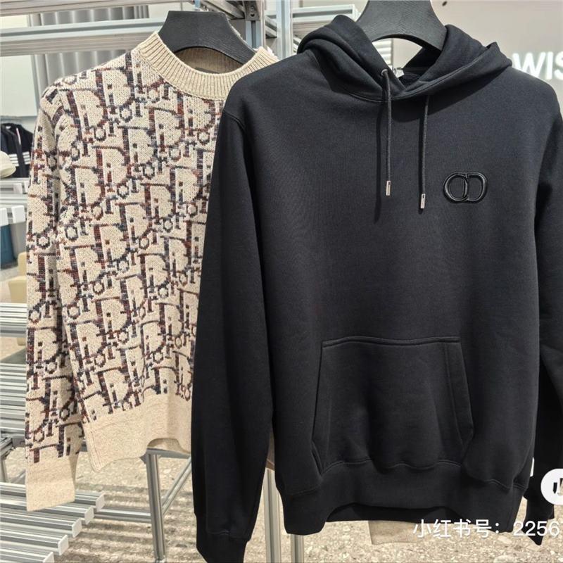 Autumn/Winter European Style Embroidered Hoodie, Unisex Casual Loose Fit Fleece Top