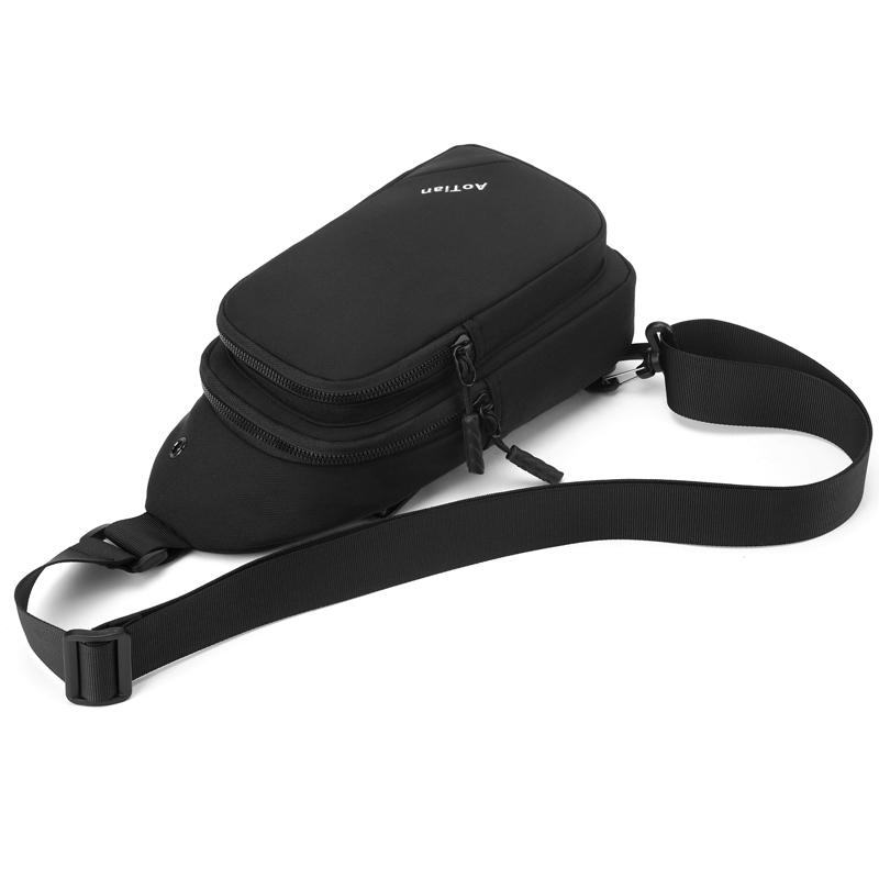 Men's Chest Bag Crossbody Bag Oxford Commuter Shoulder Bag