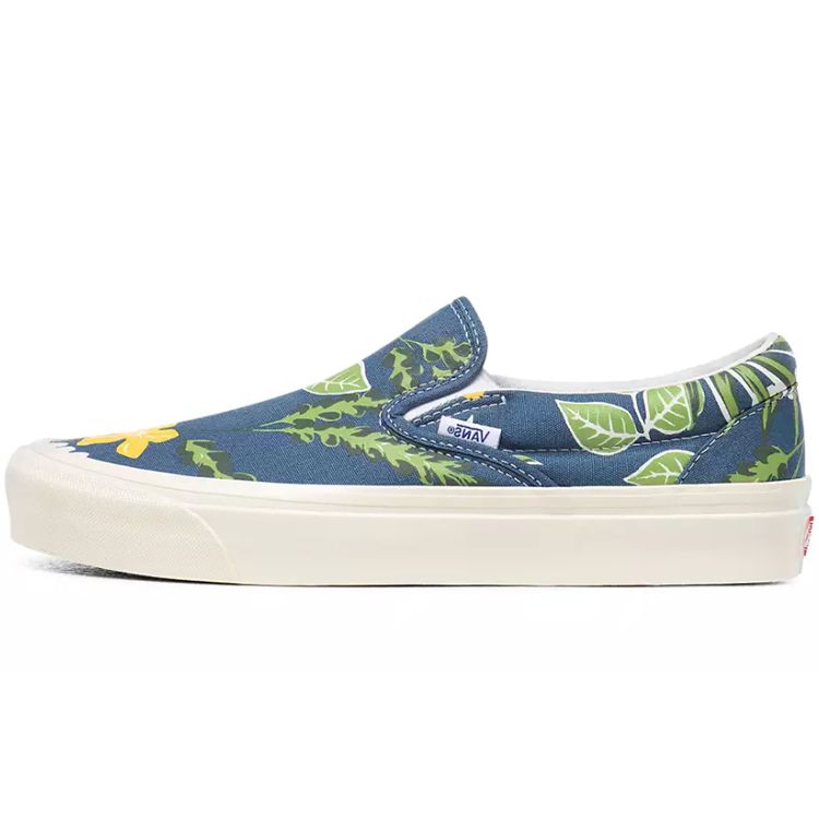

Кроссовки унисекс Vans Classic Slip-On 98 DX Aloha Navy VN0A3JEXWVQ