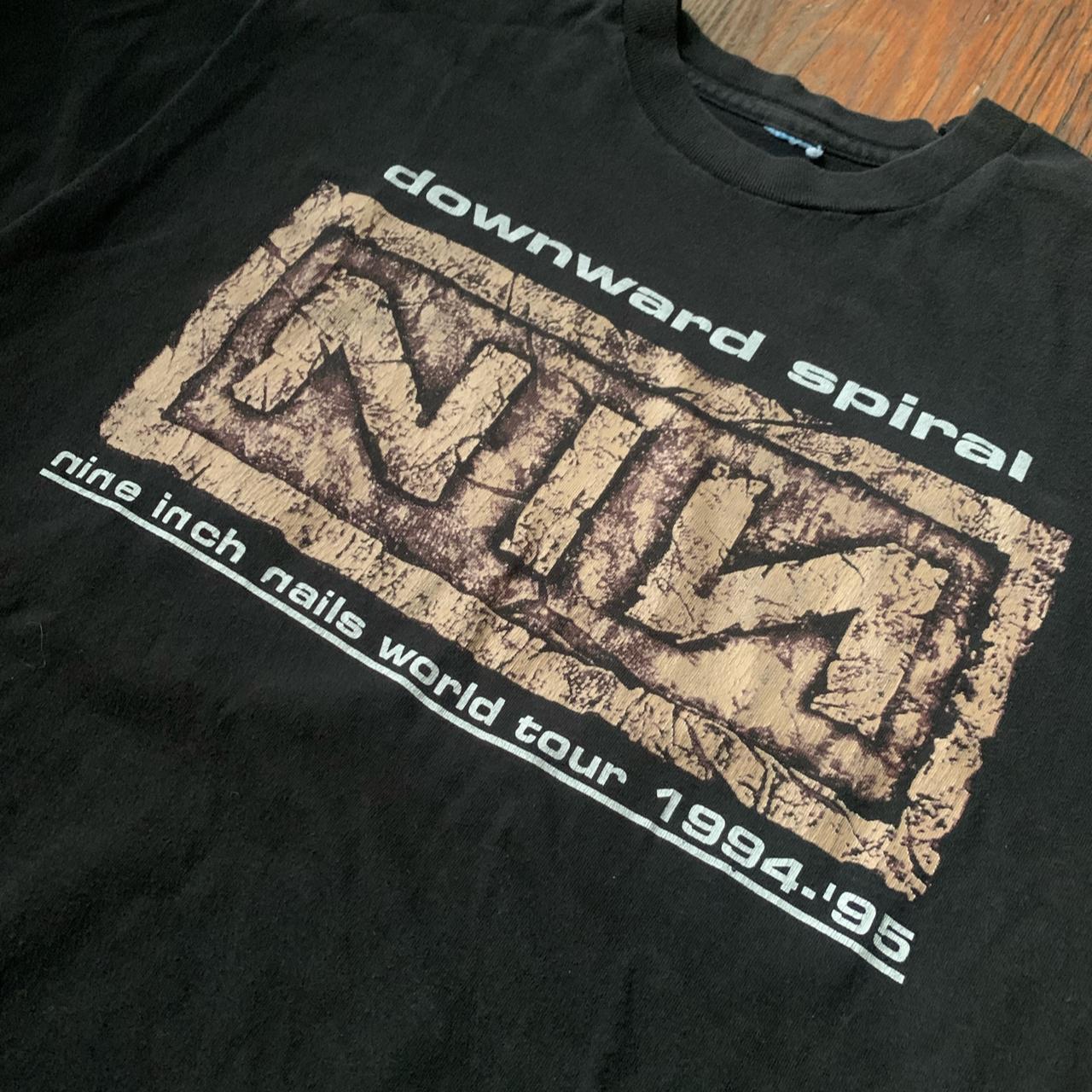 nine inch nails vintage downward spiral t shirt L Trent reznor 90s NIN goth Unisex T-Shirt S